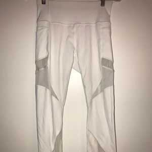 Lululemon workout capris!